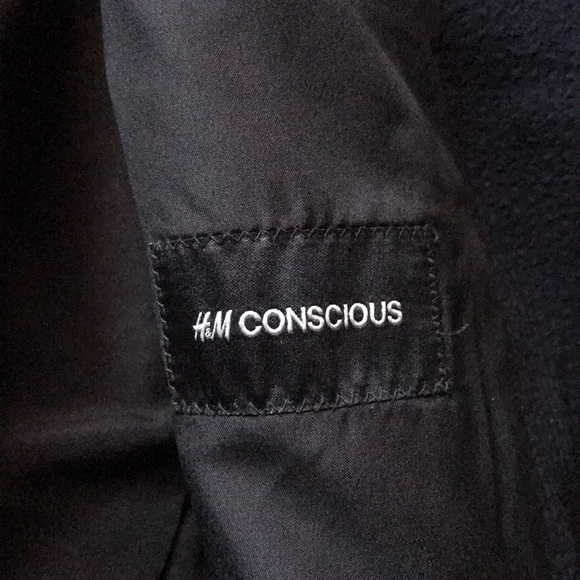 HM Conscious Collection Suit Blazer - Picture 2 of 4